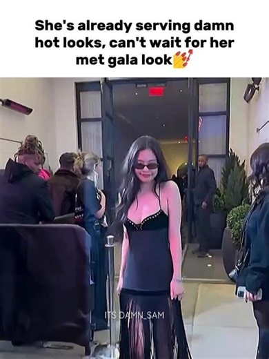 She is looking damn hot😱 #aesthetic #blackpink #shortsfeed #views #jennie #fypviralシ #ytshorts