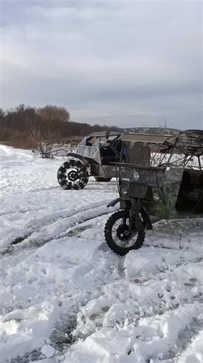 Відео користувача Мопедний Двір (@mopednuy_dvor) з композицією «Gangsta Beat, Old Money Vibes - AvikTheCria»