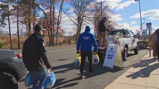 'Everyone benefits from this': Goodwin University Turkey Drive drives home holiday help