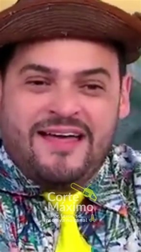 MATEUS CEARA ZOANDO O CARLOS ALBERTO (cortaram a água dele) | Corte Máximo