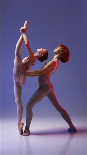 🇺🇦 Model poses for photoshoot📸 Ballet. Models Jaromir and Kamilla