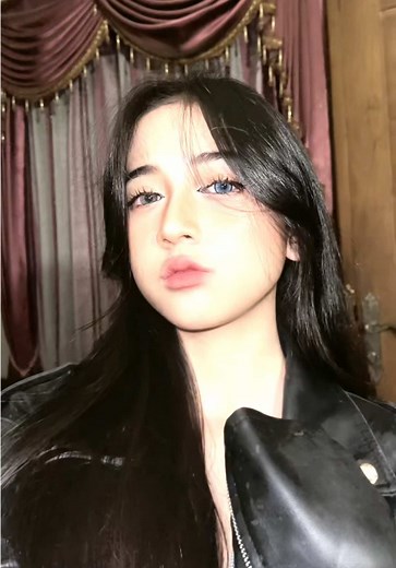 selain 🫵🏻🫵🏻 #fy #foryourpage #moots? #fyp #bestvideo #lolly #viral #agussedih #agus #tamplingdong #fuji #fyppppppppppppppppppppppp #dirumahaja #fypシviral #xyzbca #kenzie #chachu