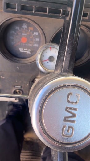 Cold start/high idle #automobile #coldstart #rollback #towingandrecovery