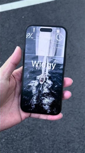 Minimalist iPhone Aesthetic Wallpaper #appletips #iphonetips #iphonesettings #ios26 #shorts