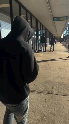 Citi trends with my babies ..! I told them to hurry up cause I’m getting sharp pains near my left ovary I think it’s Endometriosis..!! #bigmamakids #Godisgood #singlemom #bigmama