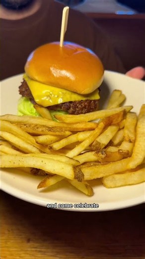 It's National Cheeseburger Day!