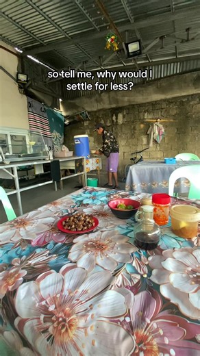 nagpasundo ako galing sa dorm at nabanggit ko na wala pa akong kain mula umaga, tapos first day pa ng mentruation ko. nagulat ako kasi huminto kami rito at sabi niya maglugaw daw kami. 😔 #fyp #foryou #dad #xyzbcafypシ #fyppppppppppppppppppppppp