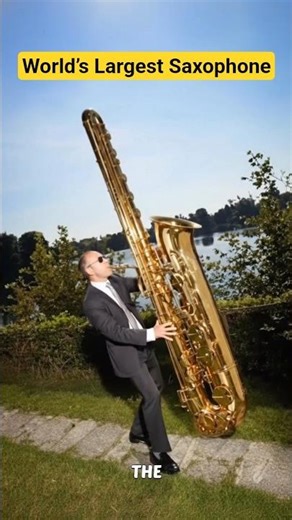 World’s Largest Saxophone 🎷😳 Guinness World Record!