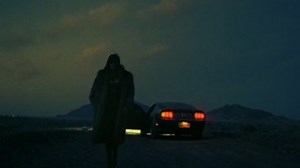 Flashing Lights (feat. Dwele) by Kanye West on Apple Music