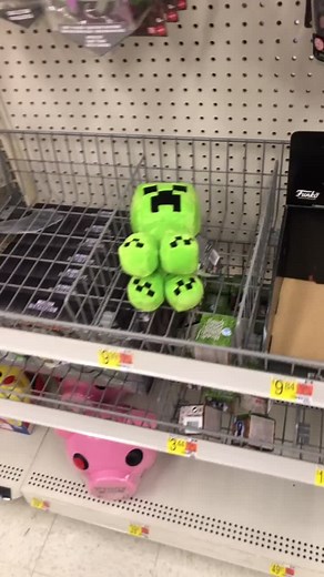 PeachieB0i on TikTok