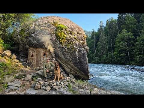 Solo Bushcraft: 3 Days Camping Inside a Massive Cave Shelter