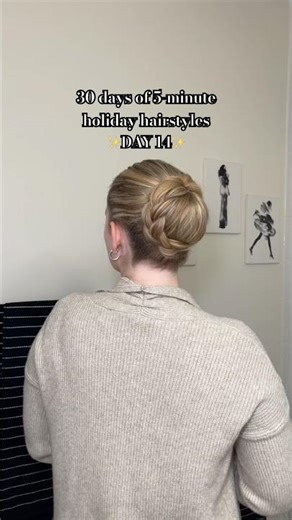 FOLLOW FOR MORE EASY HAIRSTYLES #easyhairstyles #hairtutorial #bunhairstyles #bunhairstyle #hairidea