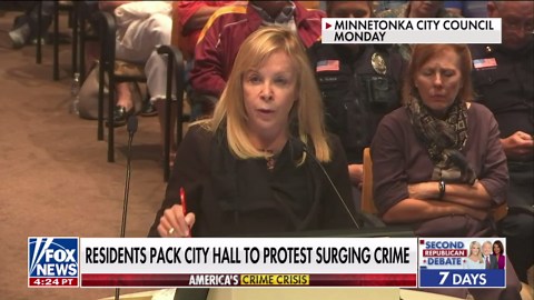 Minnesota residents pack city hall to support mom who was carjacked in her own driveway