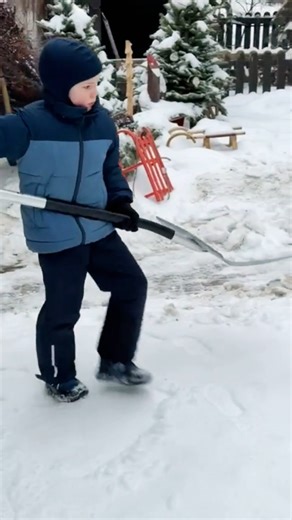 In this short movie, We see a child removing snow from the pavement around the school. It is Montessori practical life at its best. There’s a beautiful story behind this. During her 3–6 AMI Diploma exam, our Head of School, was once asked by Lynn Lawrence, the Montessori trainer: “What particular Practical Life exercises would you provide in your Casa dei Bambini in Poland?” Her answer was simple: Removing snow around the house and the environment - to create safe conditions for others. | Warsaw