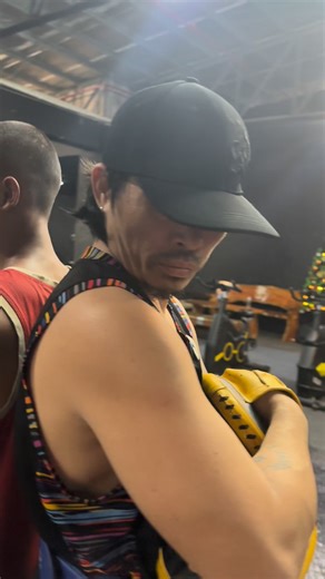 One-on-one boxing training with Coach Bryan 🔥 | Rockfit Gym