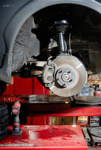 Shaking steering wheel? Pulsing brakes? 😬 Your rotors may be warped 🚗 Swing by Joe’s Garage and let us keep your ride smooth and safe! 😊 | Joe's Garage