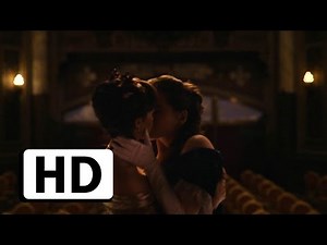 Emily And Sue Kiss On The Stage | Dickinson Season 2x06