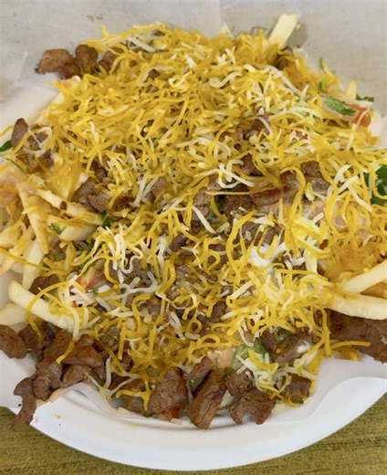 Asada Fries ‼️ 📍2541 S Hacienda Blvd, Hacienda Heights, CA 91745 #fyp #haciendaheights #beef #cheese #mexicanfood