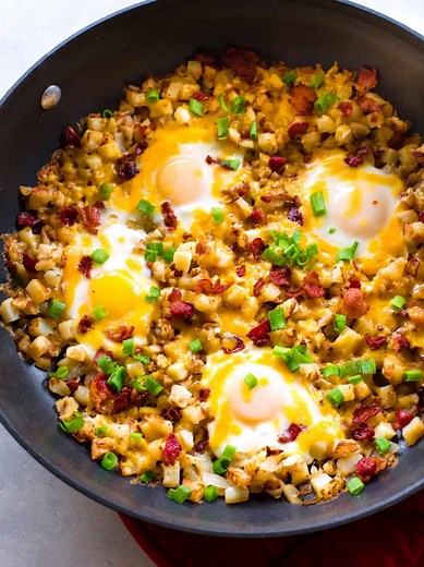 Bacon, Egg, and Potato Breakfast Skillet ( VIDEO) - The Girl Who Ate Everything