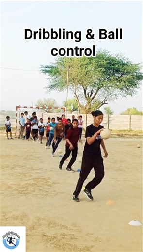 Dribbling & Ball control #youtubeshorts #shortsfeed #handball #tech