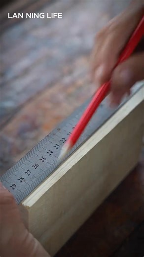 The compass, one of China's Four Great Inventions, originated during the Spring and Autumn and Warring States periods. #BaiYoungIntangibleCulturalHeritagePlan #IntangibleCulturalHeritageGuardian #HospitableShandongQualityShandong | Jhon