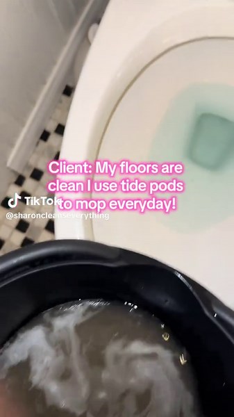 Don’t use tide pods 😭 stop listening to anyone and everyone. The only way to neutralize your floors is by using a neutral ph floor cleaner and please stop using tide pods. Let me know if you want any recommendations! ✨ Mop by @Tovar's Easy Cleaning #cleantok101 #cleantok #sharoncleanseverything #clean #dirty