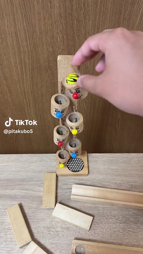 Marble Chain Reaction on a Table: Relaxing ASMR Domino Run