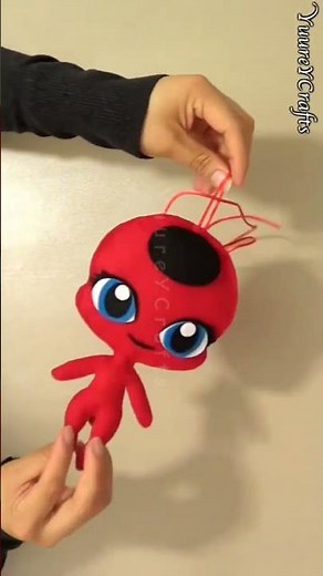 Cómo hacer a Tikki La Kwami de Ladybug #miraculousladybug #ladybug #miraculous #shorts