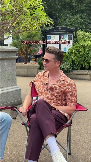 Is this one of the most important chats as a gay man?!👀