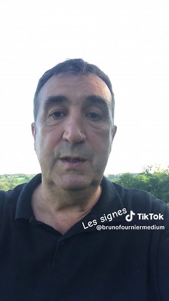 #medium #signes #voyant