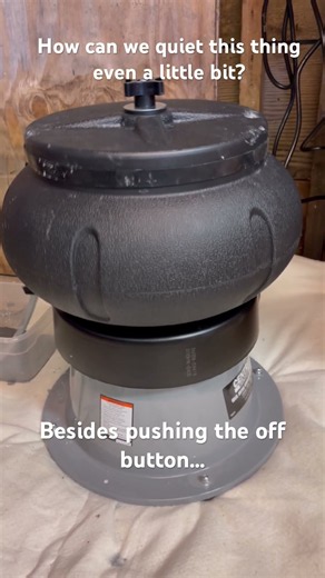 Looking for helpful suggestions to quiet vibratory bowl rock tumbling. #rocktumbling #rocks @
