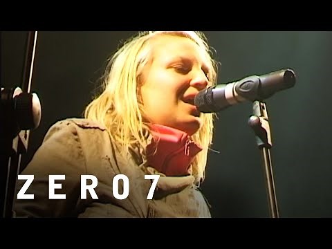 Zero 7 Feat. Sia - Distractions (The Big Chill Festival 2001)