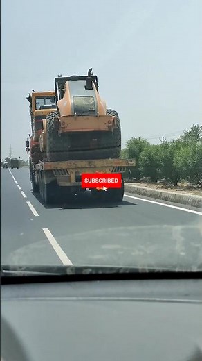 Truck ke ऊपर machine ye nahi dekha hoga 🤣 #shorts #truck #machine #overpower #overload #trucklover