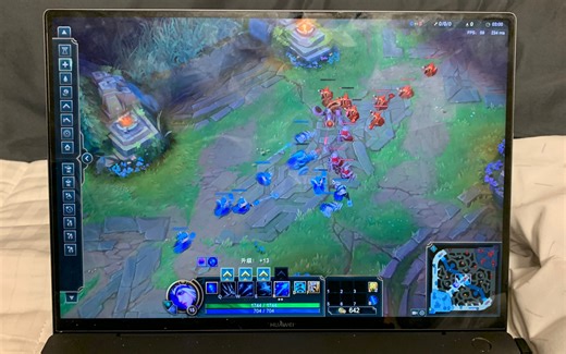 华为MateBook X Pro英雄联盟终极测试！流畅吗？