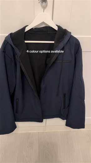 Men’s Fleece-Lined Hooded Soft Shell Jacket 🧥 Warm windproof coat with fitted design and zipper pockets. #MensJacket #WinterJacket #FleeceLined #MensOuterwear #tiktokmademebuylt