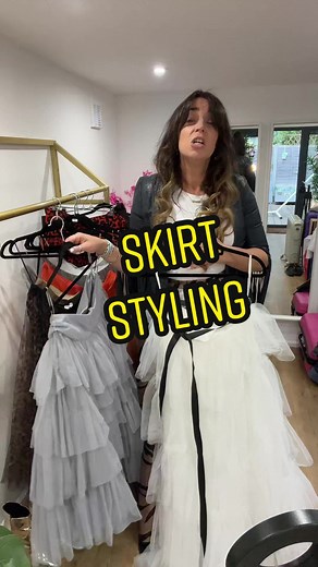 How to Wear Skirts in Everyday Life: Styling Tips and Outfit Ideas