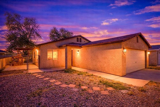 9765 S Arizona Drive, Mohave Valley, AZ 86440 (MLS #037664) :: Country Ranch Realty