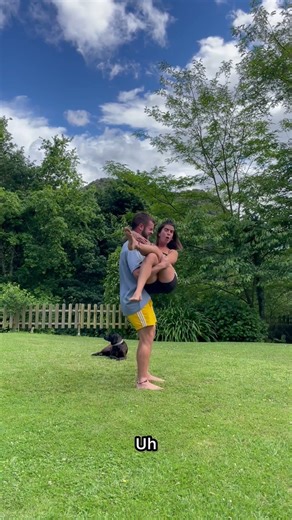 Training glutes as a couple: exercise routine