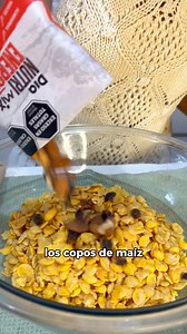 🥜🍯 Receta junto a @Jimena Monteverde : barritas de cereal caseras, súper fáciles y listas en minutos. Perfectas para un snack rápido y rico. ¡Conseguí todos los ingredientes en las Tiendas Dia, Dia Online y la App Dia! 🛒🙌 INGREDIENTES - 1 ½ taza de copos de maíz Dia - ½ taza de avena Dia - 1 taza de mix de frutos secos Dia - 3 cdas generosas de pasta de maní - ½ taza de miel PROCEDIMIENTO - Mezclar los copos de maíz, la avena y los frutos secos en un bowl. - Calentar la pasta de maní en una 