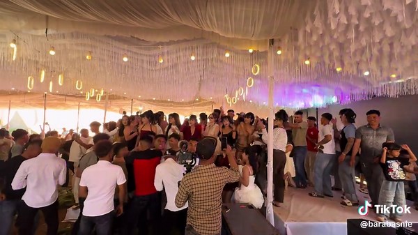 Video của Barabas niê (@barabasnie) với bản nhạc âm thanh gốc - Barabas niê