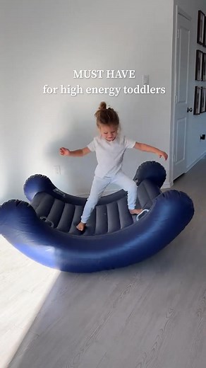 ✨ Super Comfortable Flocked Surface: High-end PVC flocked fabric, soft to the touch like velvet, warm in winter and cool in summer, providing your baby with a royal comfort experience. 💪 Thickened and Reinforced Explosion-Proof Design: TMade of thickened environmentally friendly PVC material, it is highly pressure-resistant, not easily damaged or leaking air, and has excellent load-bearing capacity, making it safer for babies to use. 🎯 Fun Rocking Chair Design: The unique curved base design al