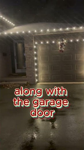 A Complete Holiday Lighting Program #diy #roofing #home