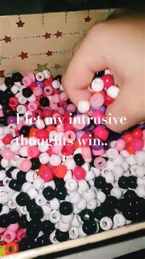 I mixed up all of my beads-//#kandi_axolotl #kandi#puppeteer#kandikid#fypシ゚viral#idkwhattoputhere
