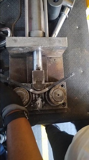 HOW TO CONDUCT WELD DUCTILITY TEST ON GMAW WELDED STEEL SPECIMENS IN METALLURGICAL TESTING LABO