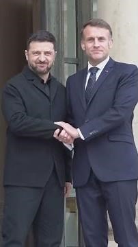 Zelenskyy arrives at Elysee Palace for talks with Macron on Ukraine peace proposals