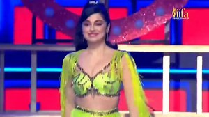 The gorgeous and dynamic #DivyaKhoslaKumar gives a mind-blowing performance at NEXA IIFA Awards 2022! #IIFA #DivyaKhoslaKumar IIFA Awards #IIFA2022 | T-Series Films