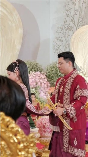 Khmer Bride Glowing in Traditional Wedding Dress 👰✨ #KhmerWedding #TraditionalDress