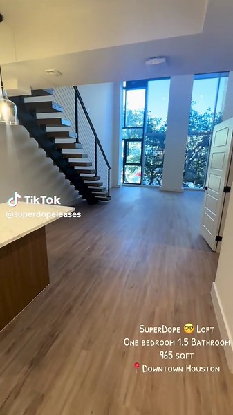 Luxury Downtown Houston High-Rise Apartment Experience upscale urban living in this stunning downtown Houston high-rise, designed with modern elegance and cutting-edge technology. Sleek & Sophisticated Interiors \t•\tDesigner kitchen cabinetry for a stylish and functional cooking space \t•\tQuartz countertops with a waterfall edge for a polished, high-end look \t•\tPremium stainless steel appliances, including a gas range stove for precision cooking \t•\tBuilt-in beverage center, perfect for ent