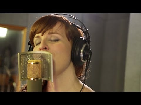 Fly Me to The Moon - Diana Panton