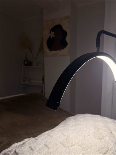 Becoming a Lash Tech: Sister as the Perfect Model